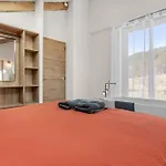 Сasa de vacaciones La Master Grange De Queyran